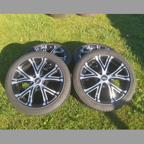 AL kola 5x114.3 Nissan + pneu 225/45 R17 jak nové