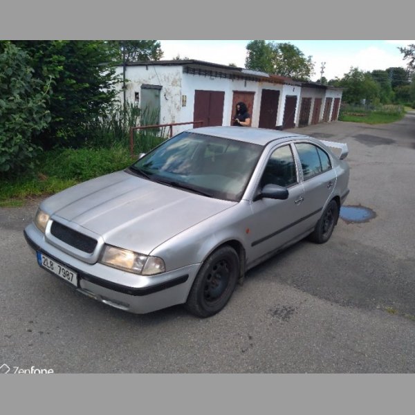 Škoda Octavia 1 1.6 74kw r.v.1998