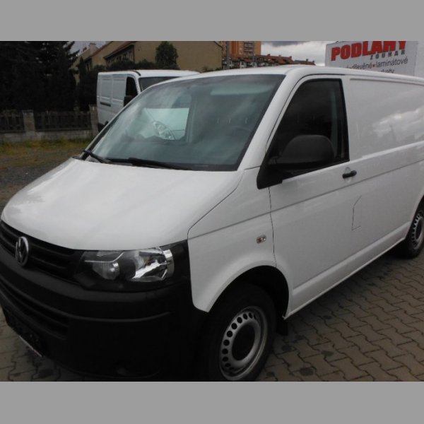 TRANSPORTER R15 2.0TDI 4x4 DÍLNA,SERVISKA-VW,1maj,WEBASTO