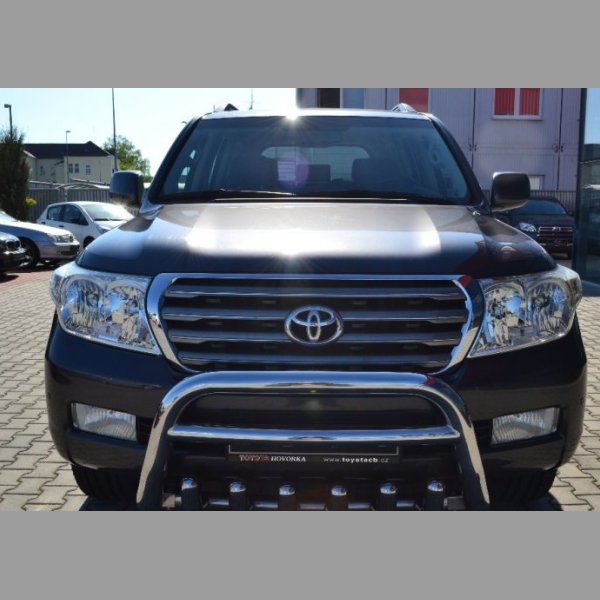 Toyota Land Cruiser 200 4.5 D-4D V8 - ČR - DPH - 158.650 km