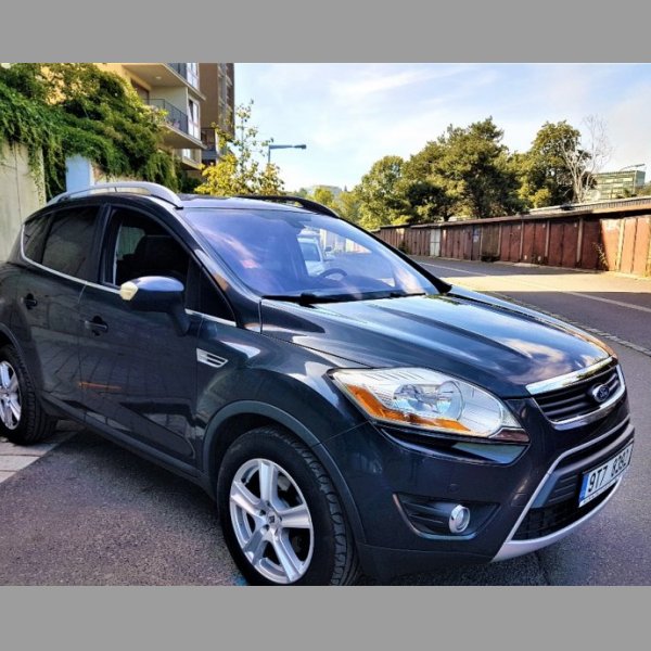 FORD KUGA 2.0TDCi/4X4/KEYLESS/PANORAMA/TAŽNÉ/KŮŽE/NAVI/